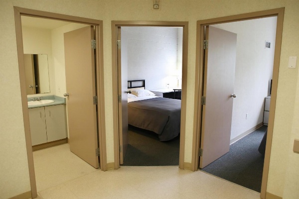 Residence & Conference Centre - Hamilton image 7